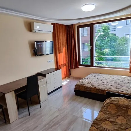 Apartment Renewed Corner