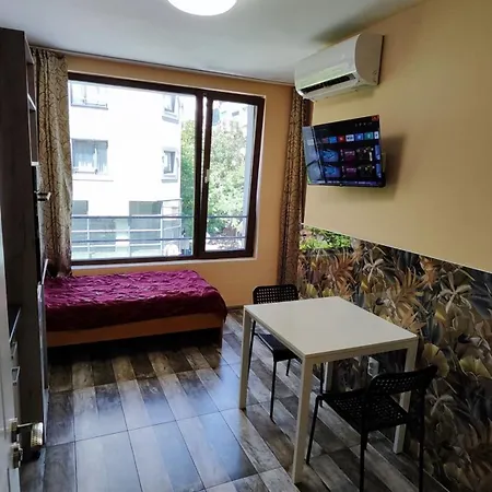 Apartament Renewed Corner *